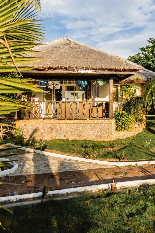 Thresher Cove Dive Resort Insula Malapascua Exterior foto